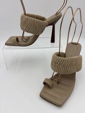 GIA Rose Huntington-Whiteley Toe Ring Heeled Sandals Taupe Tan Suede Size 37 / 7